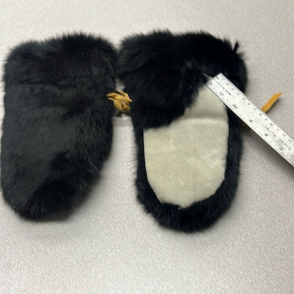 New Black Rabbit Fur Mittens - Picture 7 of 10